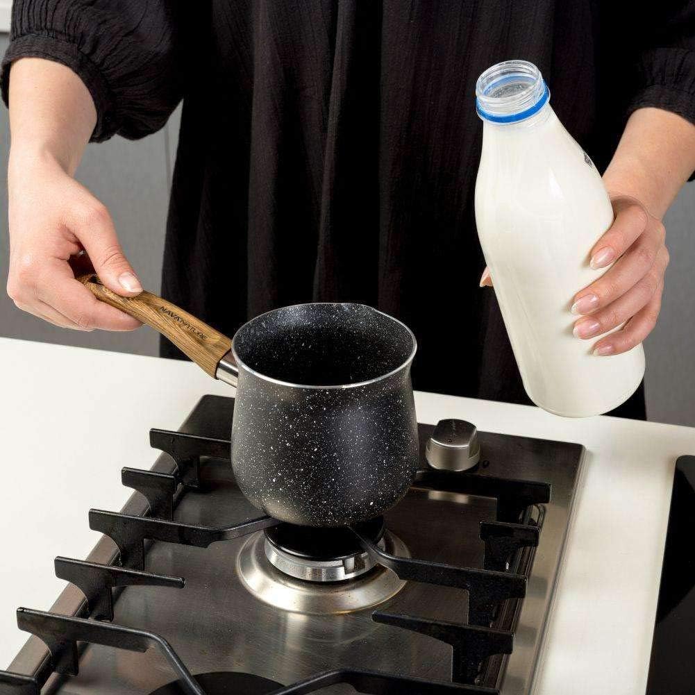 Melting Pot, 700 ml, Turkish Coffee Pot with Ceramic Coating, For Preparing Turkish Coffee