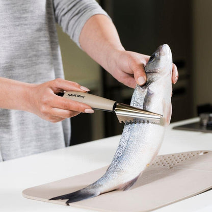 NAVA Misty Fish Scale Remover Steel Dishwasher Safe 22 cm